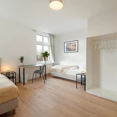 Premium Teamquartier Nord Mit Stellplatz Apartment *