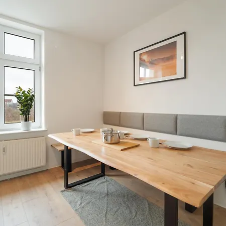 Premium Teamquartier Nord Mit Stellplatz Erfurt
